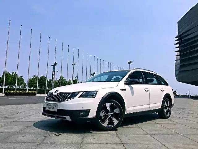 斯柯达如何让旅行情怀落地，试驾明锐旅行车