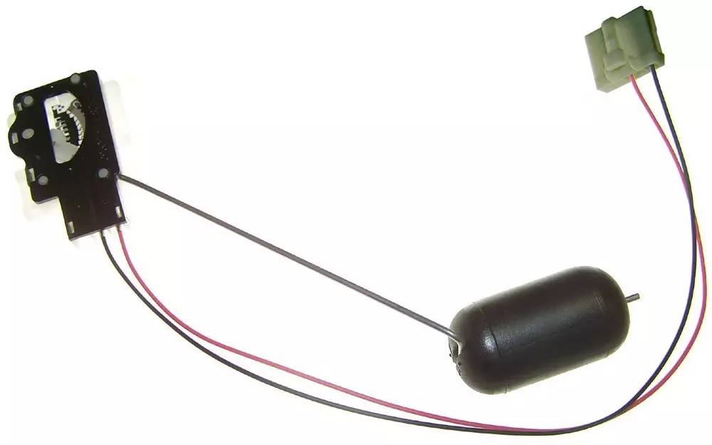 油箱到底要不要加满?