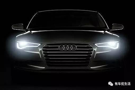 车大灯“闪一下”、“闪两下”、“闪三下”,原来是这个意思!