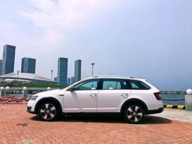 斯柯达如何让旅行情怀落地,试驾明锐旅行车
