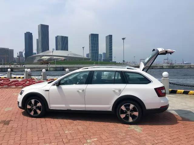 斯柯达如何让旅行情怀落地,试驾明锐旅行车