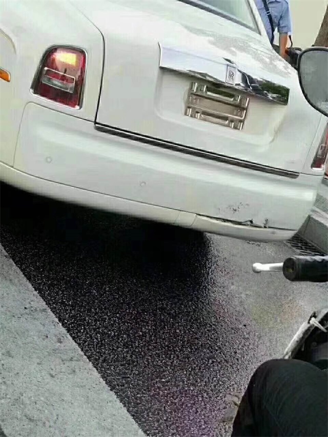 长安轻轻碰了劳斯莱斯却要赔50万!?