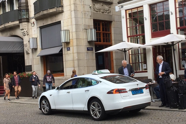 [转帖]通过新能源弯道超车？欧洲车企跑得也不慢!