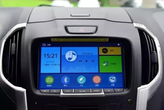 20万SUV竟用了奔驰才有的“魔毯”减震?真的假的?