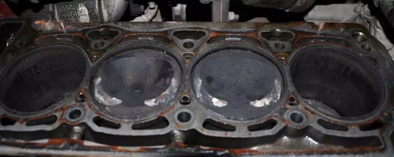 去4S店保养?这个浪费钱的项目真不用做!