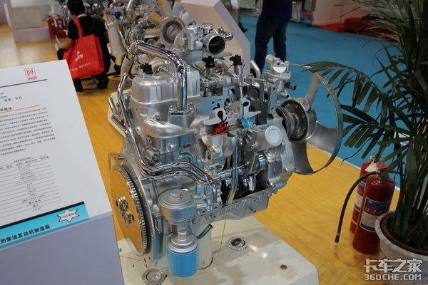 2017国际内燃机展 一分钟看完车用4缸机