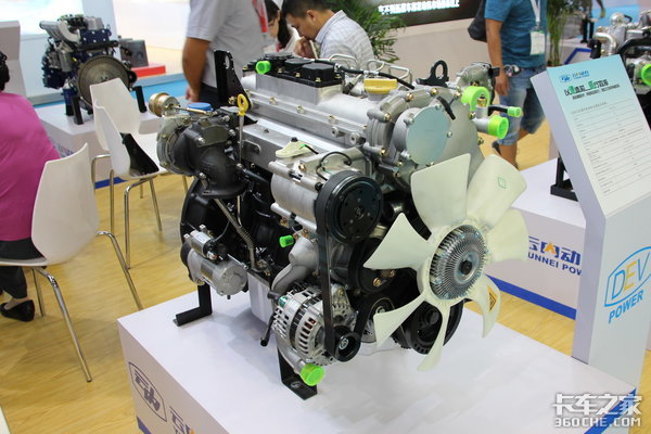 2017国际内燃机展 一分钟看完车用4缸机
