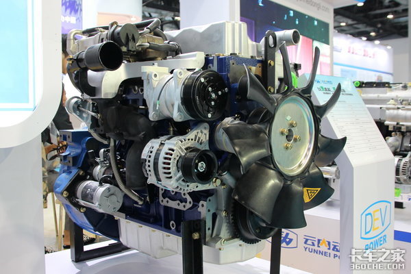 2017国际内燃机展 一分钟看完车用4缸机