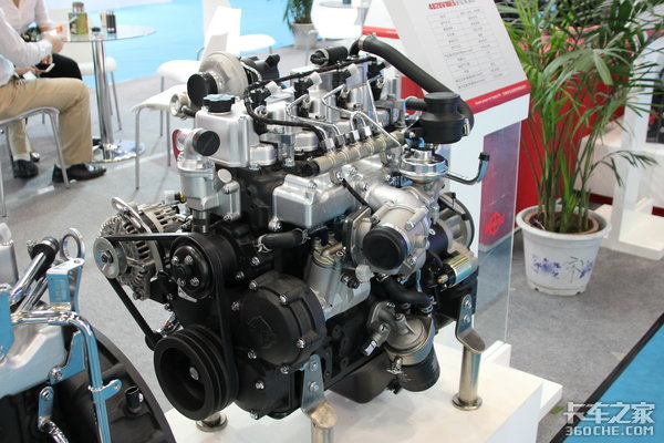 2017国际内燃机展 一分钟看完车用4缸机