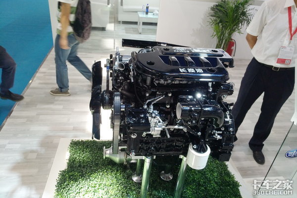 2017国际内燃机展 一分钟看完车用4缸机