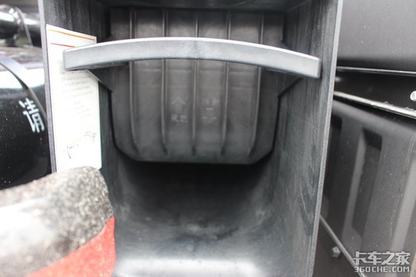 40000公里才换空滤? 这个设计厉害了!