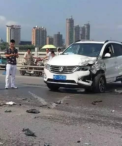 GS7推迟上市,传祺顶梁柱 GS8销量大跌,还真不能怪爱信?