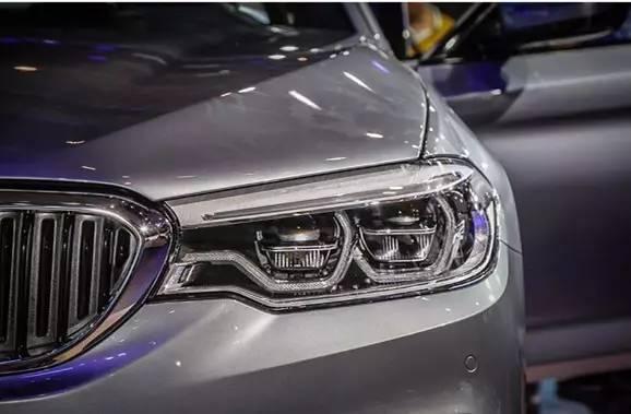 全新宝马5系标准轴距版46.58万起售,让运动和舒适找到平衡