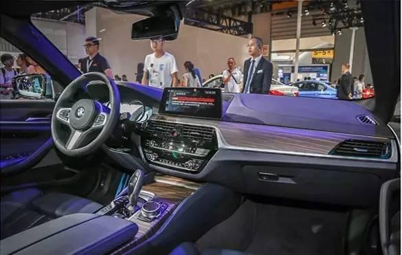 全新宝马5系标准轴距版46.58万起售,让运动和舒适找到平衡