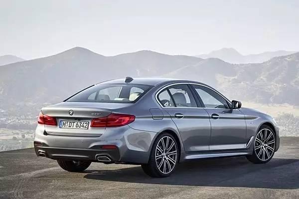 全新宝马5系标准轴距版46.58万起售,让运动和舒适找到平衡