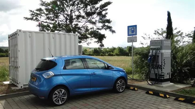 新能源双积分把外国车企逼疯了?