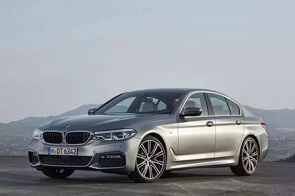 全新宝马5系标准轴距版46.58万起售,让运动和舒适找到平衡