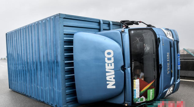 车辆遇天灾受损该如何理赔 买了全险也不够 车辆遇天灾受损该如何理赔 买了全险也不够