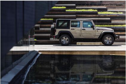 牧马人Rubicon Recon十年限量珍藏版官图发布