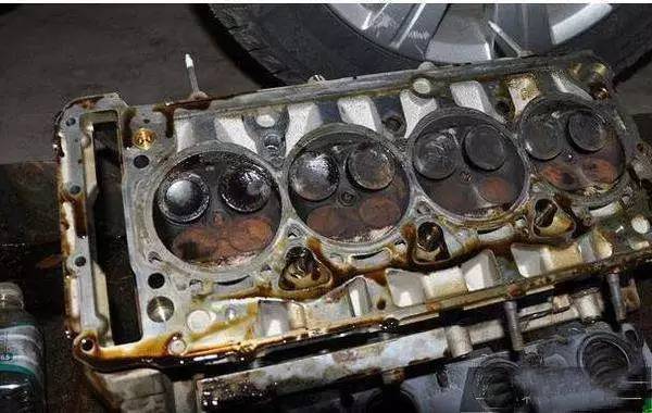 巨坑!4S店保养时做这个项目纯粹是白花钱!