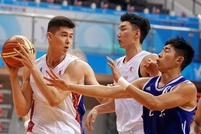 全运会1/4决赛:新疆80