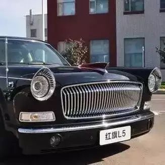 土豪500万买国产红旗L5！悬挂“1949”车牌！