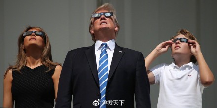 囧哥:别急着受薛之谦影响撩前任 网友称他离婚为买房 囧哥:别急着受薛之谦影响撩前任 网友称他离婚为买房图片