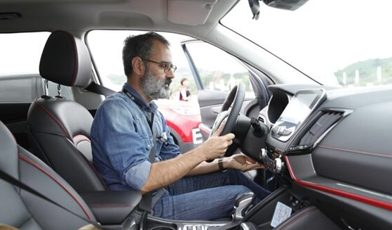 上市首月销量破万,长安CS55惊艳2017中阿博览会