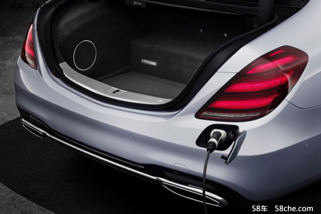 2017法兰克福车展 新款奔驰S 560 e发布