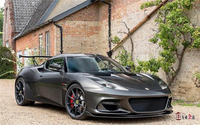 是不是感觉很久都没听到这几款跑车的声音了?