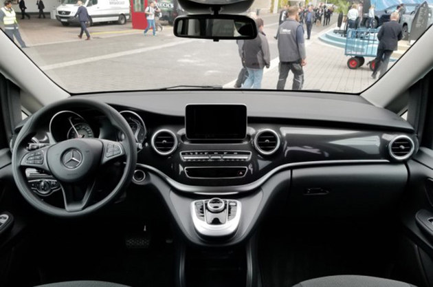 2017法兰克福车展 奔驰V级Rise Edition