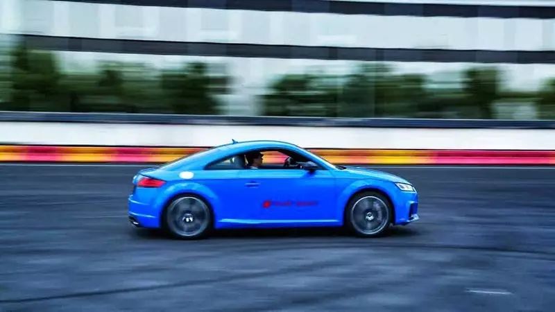 开奥迪不稀奇 但这台奥迪回头率爆表!