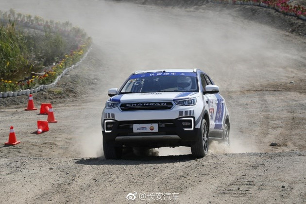 首月销量破万,长安CS55技术探秘之旅即将开启!