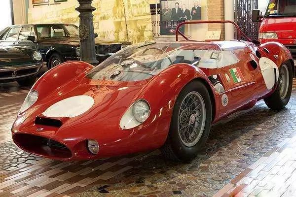 世界十大最贵的玛莎拉蒂跑车 想知道吗