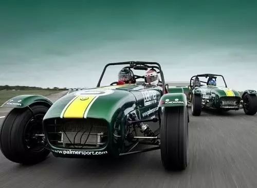 国外的二手跑车有多便宜?知道真相的我眼泪掉