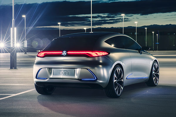 奔驰IAA放大招,要用全面电动化“触电”未来