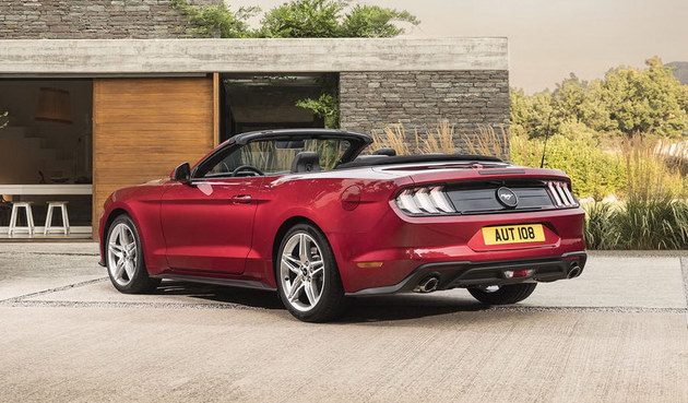 福特新款Mustang敞篷版官图 造型更优雅