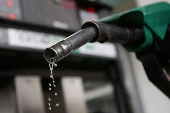 油价或将小幅上涨 预计私家车加满一箱油需多掏4元
