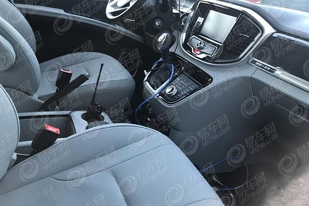 疑似瑞风M4自动挡谍照 或匹配DCT变速箱