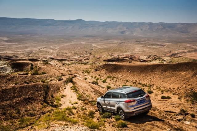 从无人区走出来的勇士，试驾吉利博越