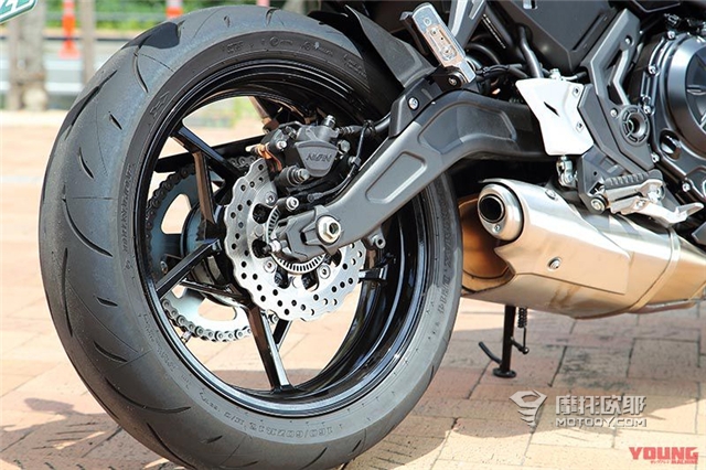 川崎Ninja 400谍照曝光 剑锋直指雅马哈YZF-R