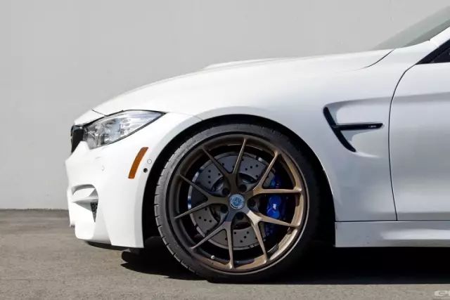 笑谈改装:改轮毂除了帅 还有啥卵用?