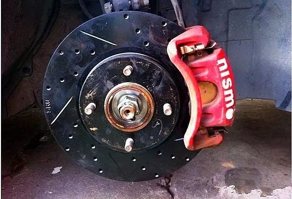 别担心!汽车改装了这些地方,照样能通过年检