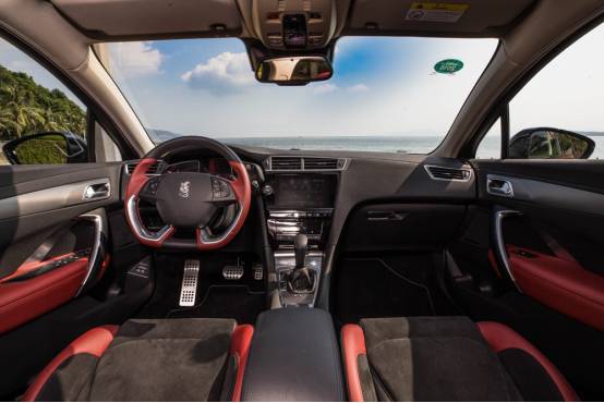 当法式马卡龙遇上粤菜美食,深圳试驾DS 4S