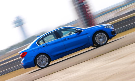 年轻时尚不尬聊 全新BMW 118i运动轿车就是玩真的!