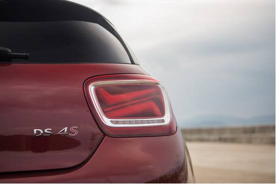 当法式马卡龙遇上粤菜美食,深圳试驾DS 4S