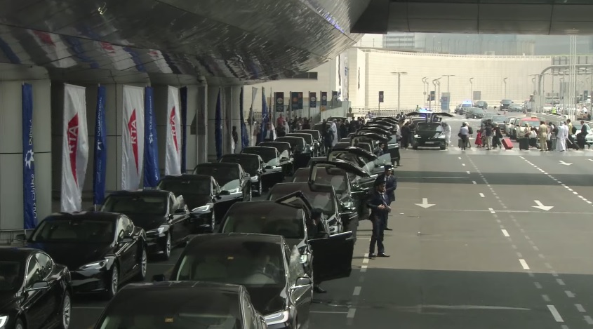 特斯拉登陆迪拜市场 助力无人驾驶出租车业务