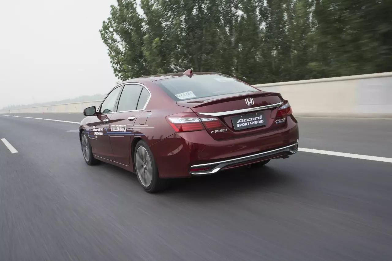 一箱油跑了近1900公里,究竟是怎么做到的?