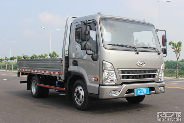 盛图轻卡全国首发 定位高端售11.8万起