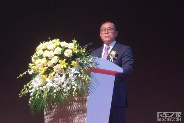 盛图轻卡全国首发 定位高端售11.8万起